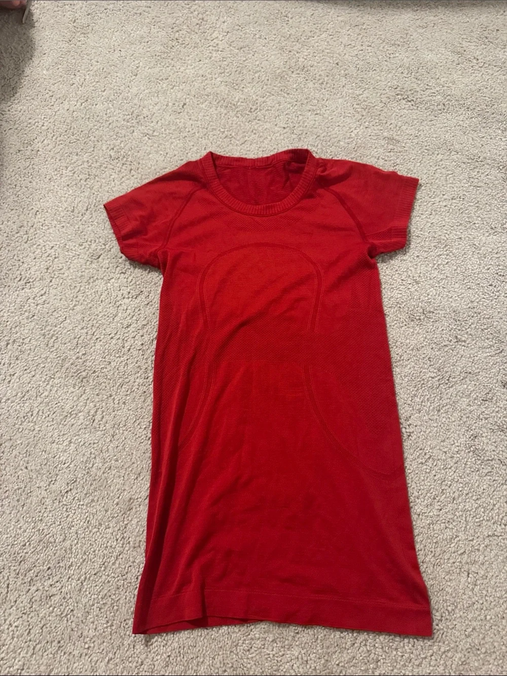 lululemon athletica Red Seamless Short Sleeve Crew